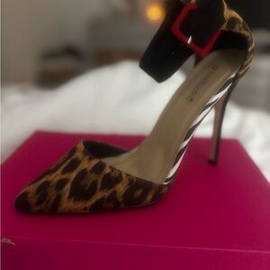 Shoe Dazzle Leopard Print Heels with Red Accent